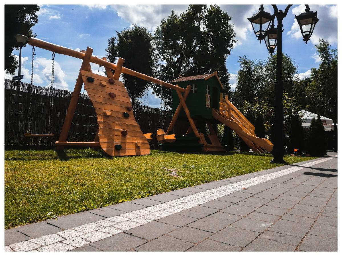 Oświęcim Hotel Dabrowski מראה חיצוני תמונה
