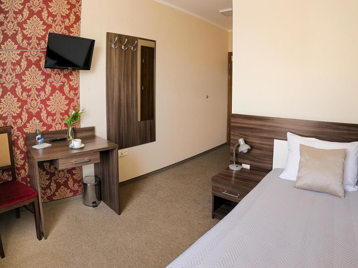 Oświęcim Hotel Dabrowski מראה חיצוני תמונה