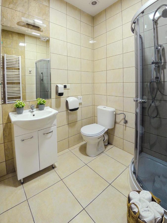 Oświęcim Hotel Dabrowski מראה חיצוני תמונה