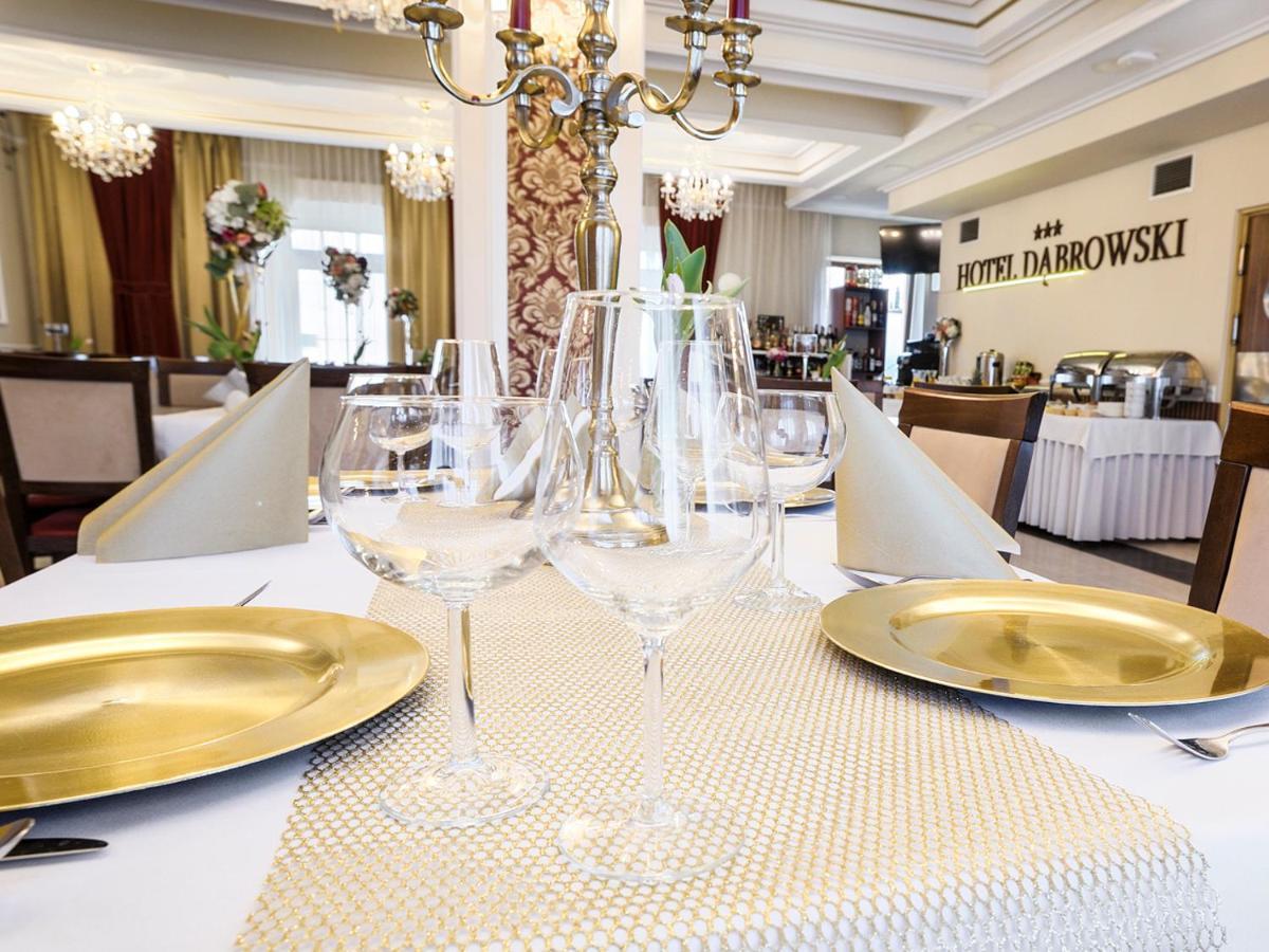 Oświęcim Hotel Dabrowski מראה חיצוני תמונה
