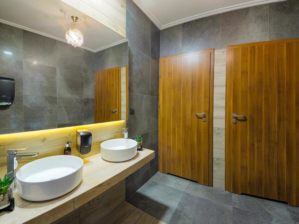 Oświęcim Hotel Dabrowski מראה חיצוני תמונה