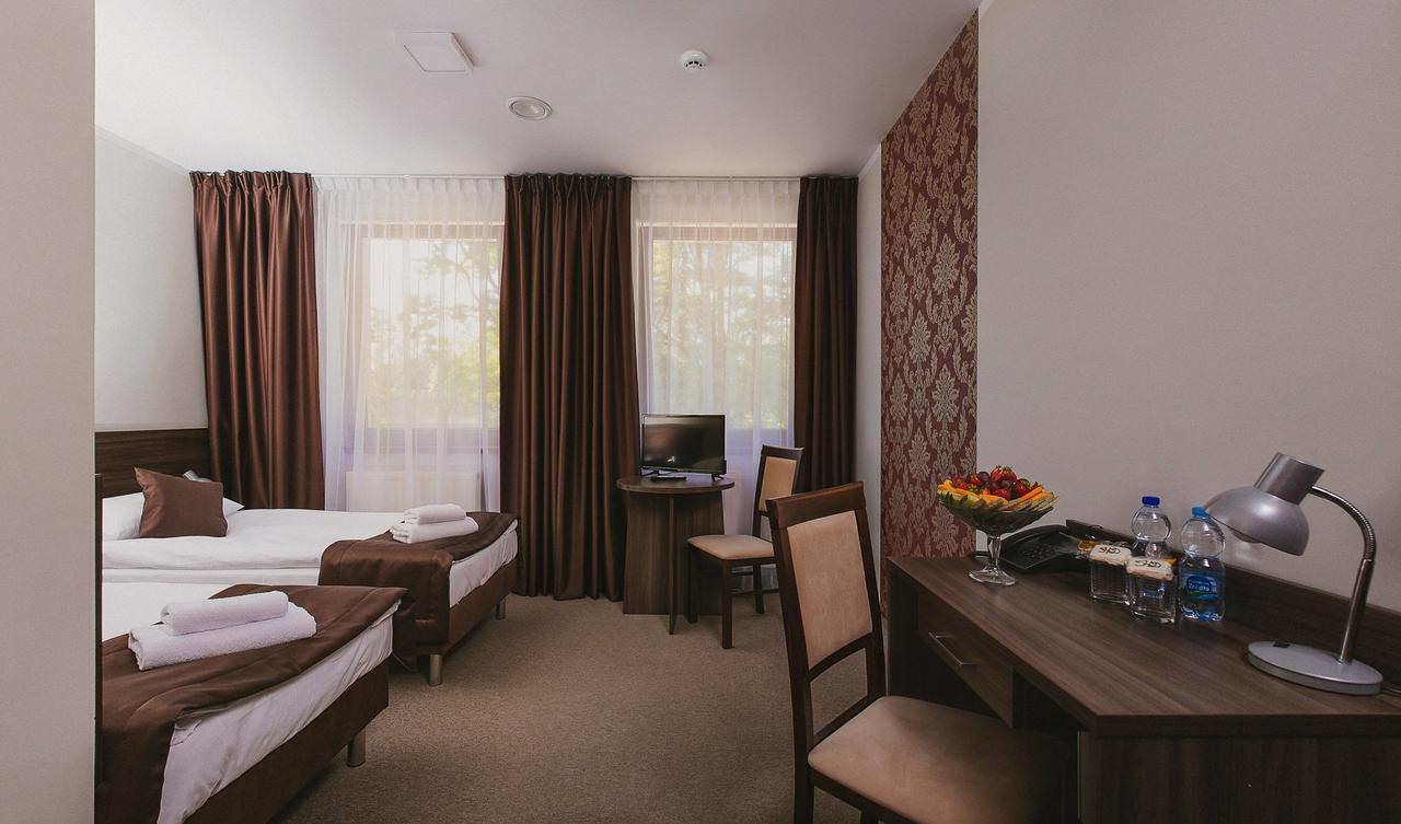 Oświęcim Hotel Dabrowski מראה חיצוני תמונה